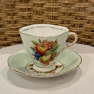 Clarence Fine Bone China- Apples 🍎 & Pears 🍐- Light Green